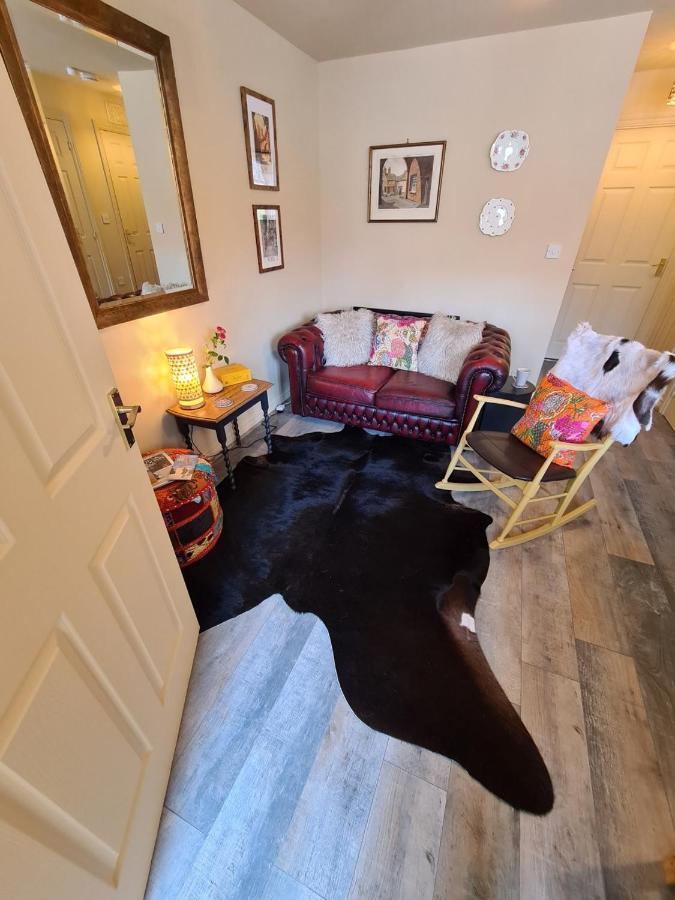 The Shambles By Spires Accommodation A Boho Styled Place To Stay Just 3 Miles From Birches Valley Visitors Centre Cannock Chase Rugeley Extérieur photo