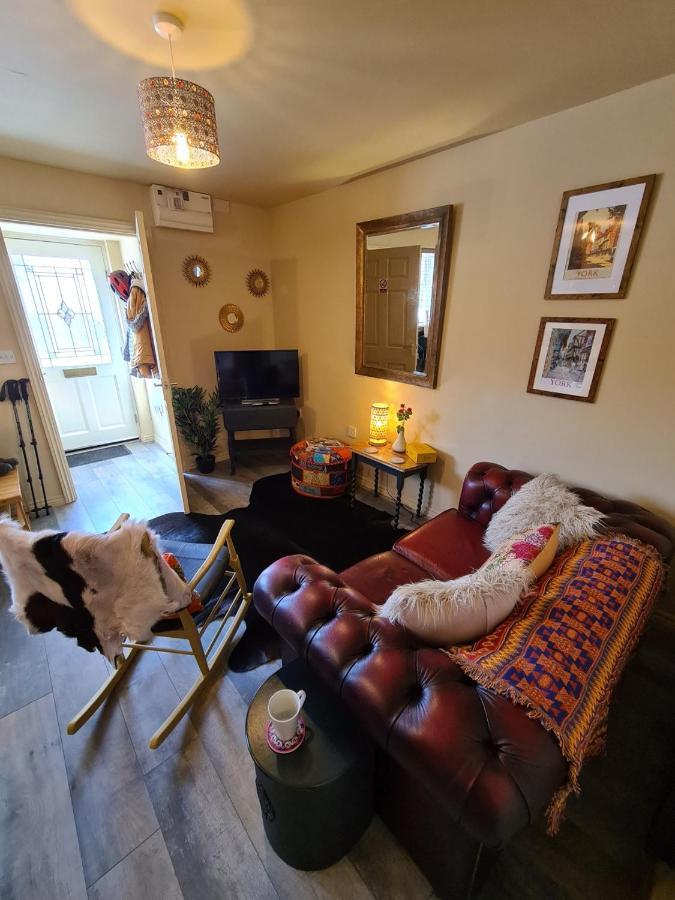 The Shambles By Spires Accommodation A Boho Styled Place To Stay Just 3 Miles From Birches Valley Visitors Centre Cannock Chase Rugeley Extérieur photo