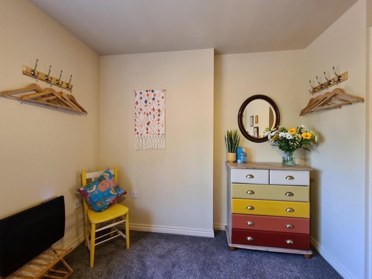 The Shambles By Spires Accommodation A Boho Styled Place To Stay Just 3 Miles From Birches Valley Visitors Centre Cannock Chase Rugeley Extérieur photo