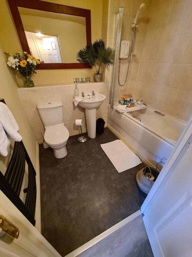 The Shambles By Spires Accommodation A Boho Styled Place To Stay Just 3 Miles From Birches Valley Visitors Centre Cannock Chase Rugeley Extérieur photo